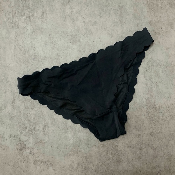 H&M Other - H&M Swim Bikini Bottoms - Size 6